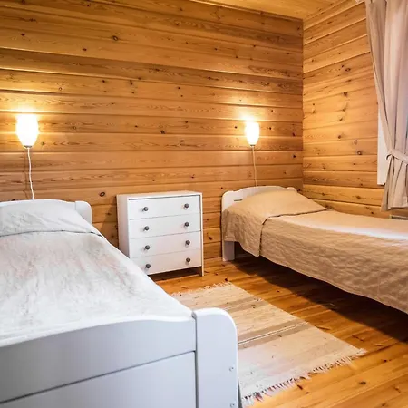 Maentykumpu By Interhome 펜션 Petäjävesi