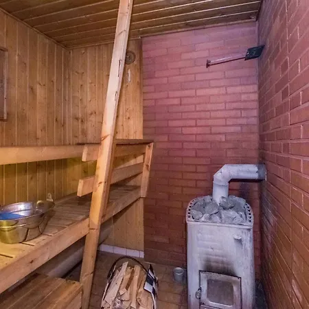 Dom wakacyjny Maentykumpu By Interhome *